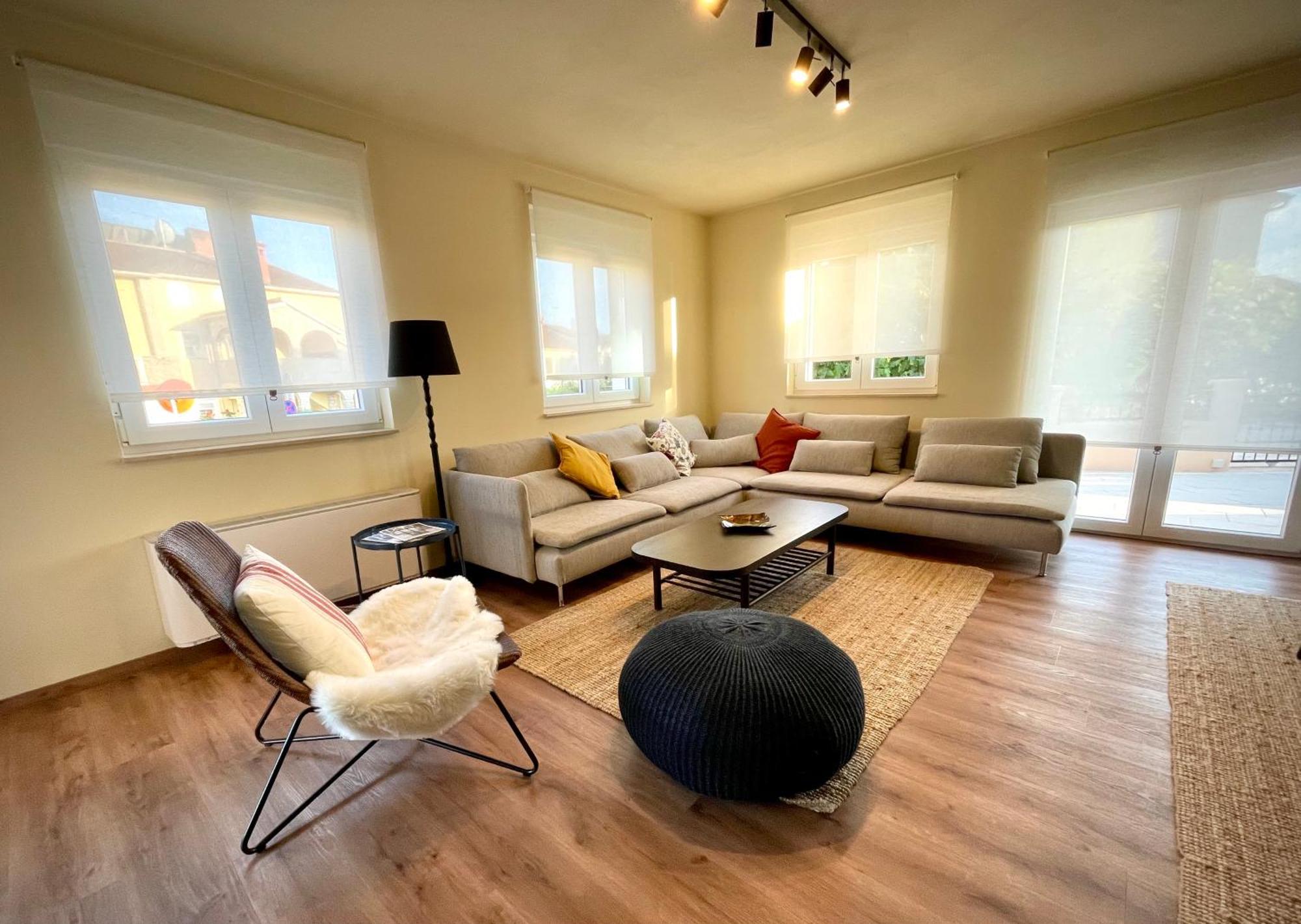 Appartments Smrikve 梅杜林 外观 照片